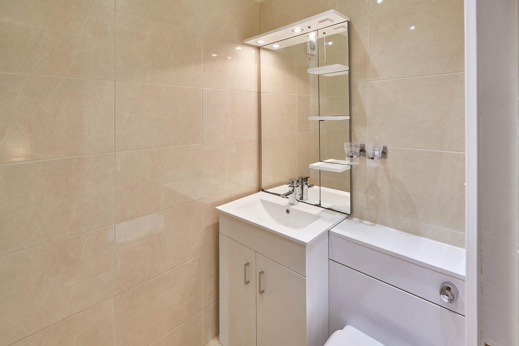 Host & Stay - Folkton Cottages Scarborough Room photo